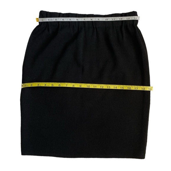ST. JOHN BASICS / SANTANA KNIT / BLACK PENCIL SKIRT / SZ 8 - Picture 3 of 4